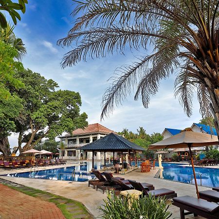 Puri Saron Hotel Seminyak Exterior photo