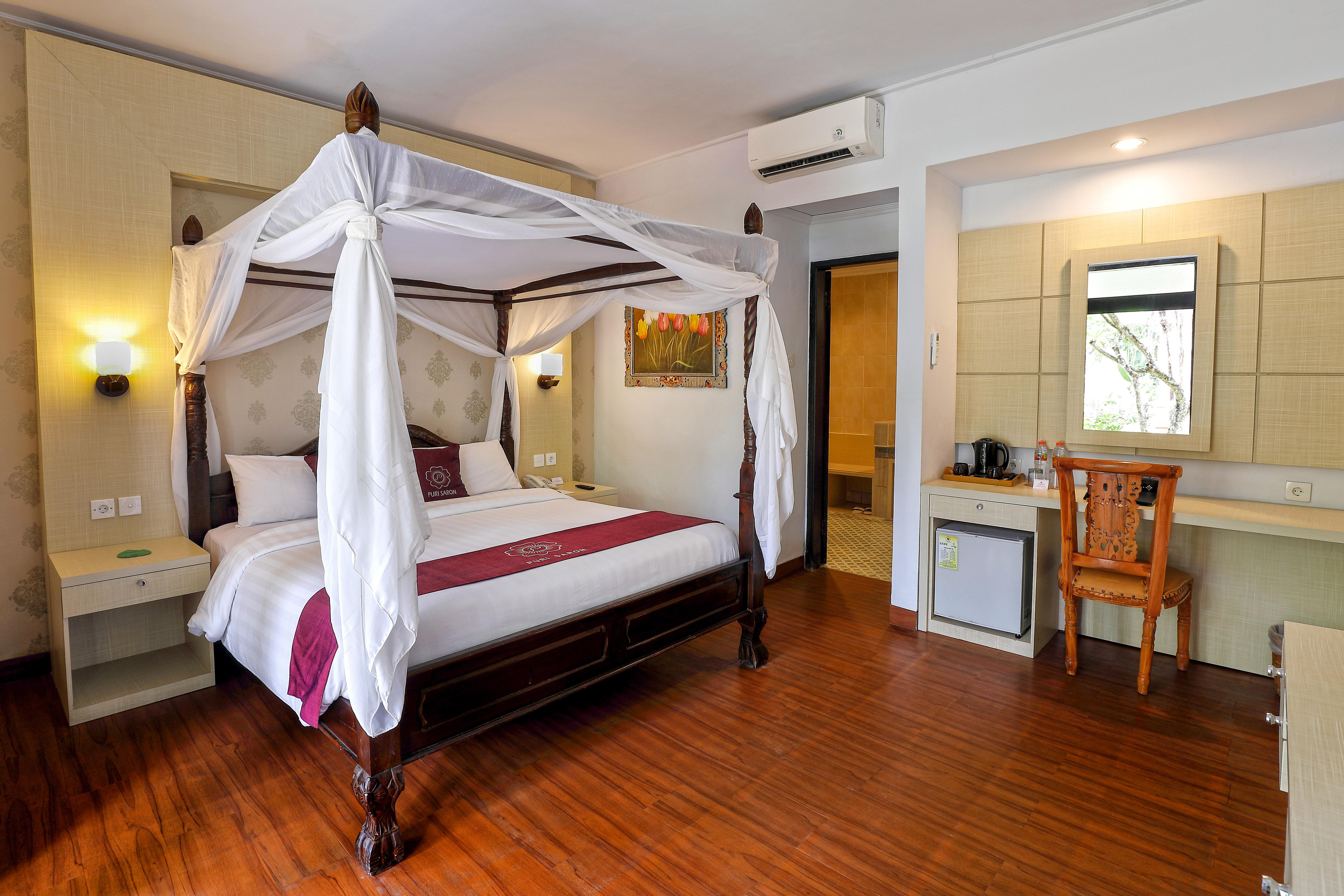 Puri Saron Hotel Seminyak Exterior photo