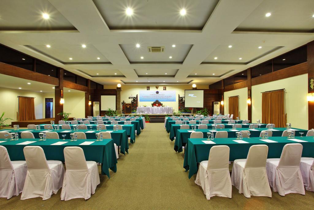 Puri Saron Hotel Seminyak Exterior photo